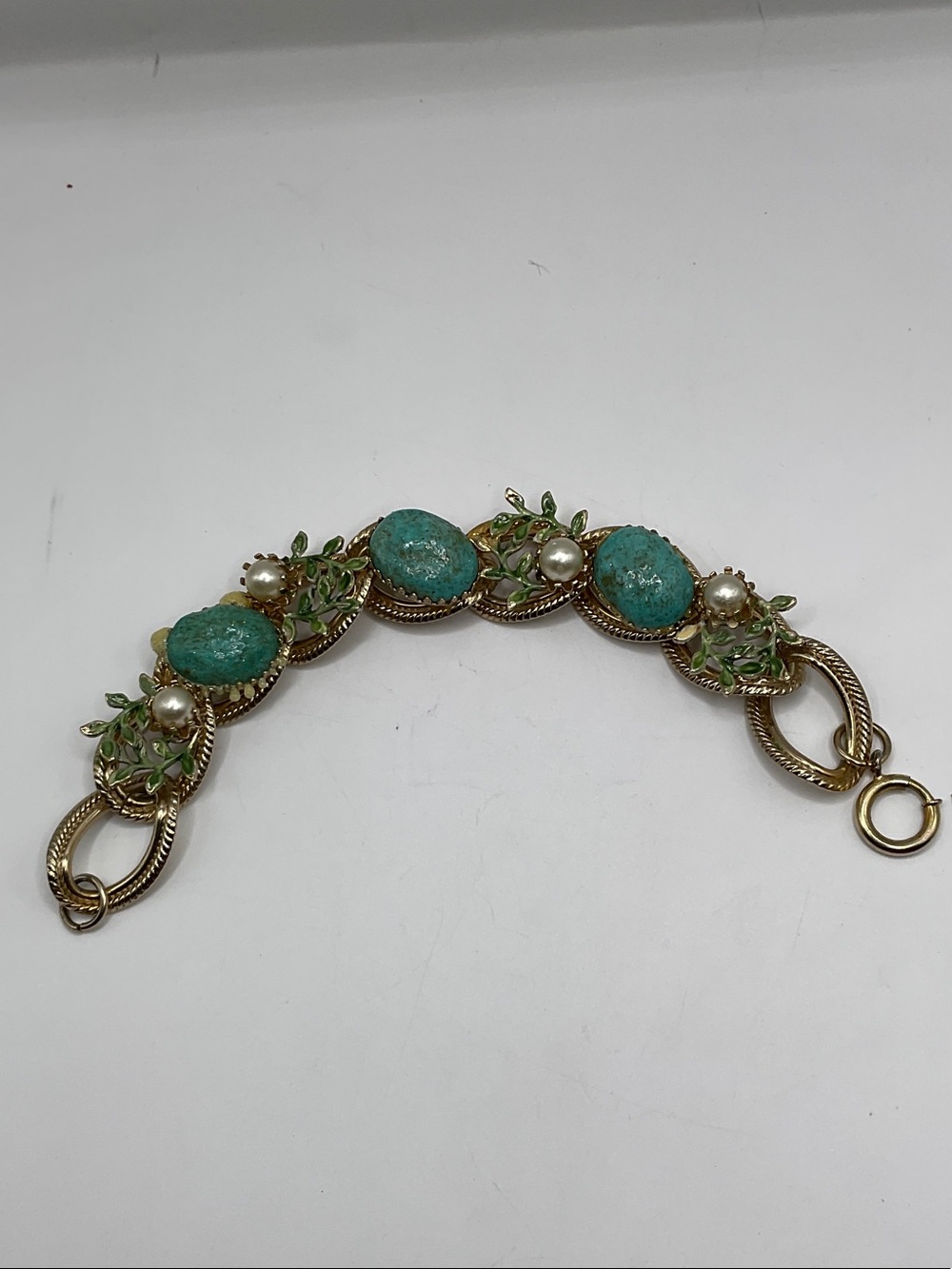 vintage Renaissance Revival gold-tone link bracelet